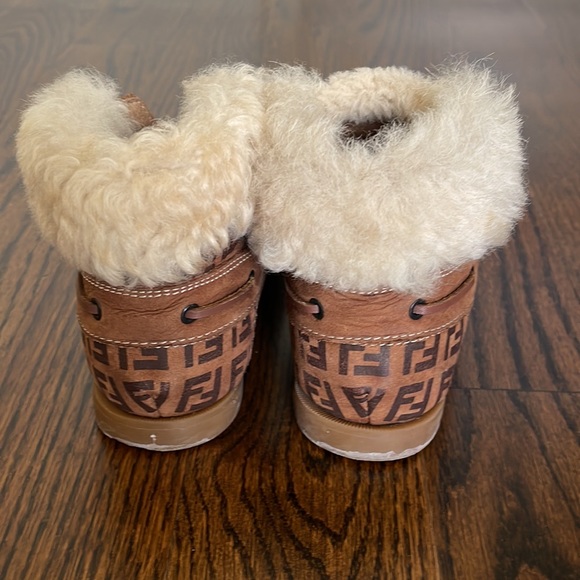 Fendi Shearling Suede Booties - European Sz 31/ US Size Little Kid 13 - Picture 2 of 8